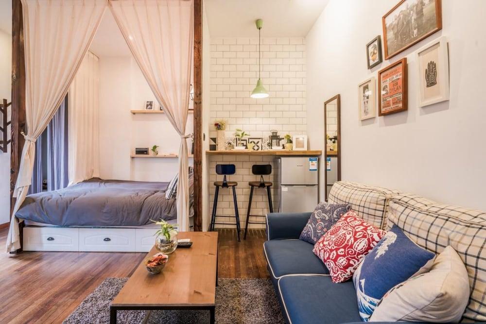 Cozy Apartment Best Location 1200