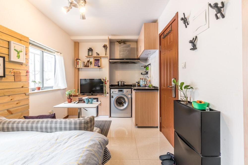 Cozy Apartment Best Location 383