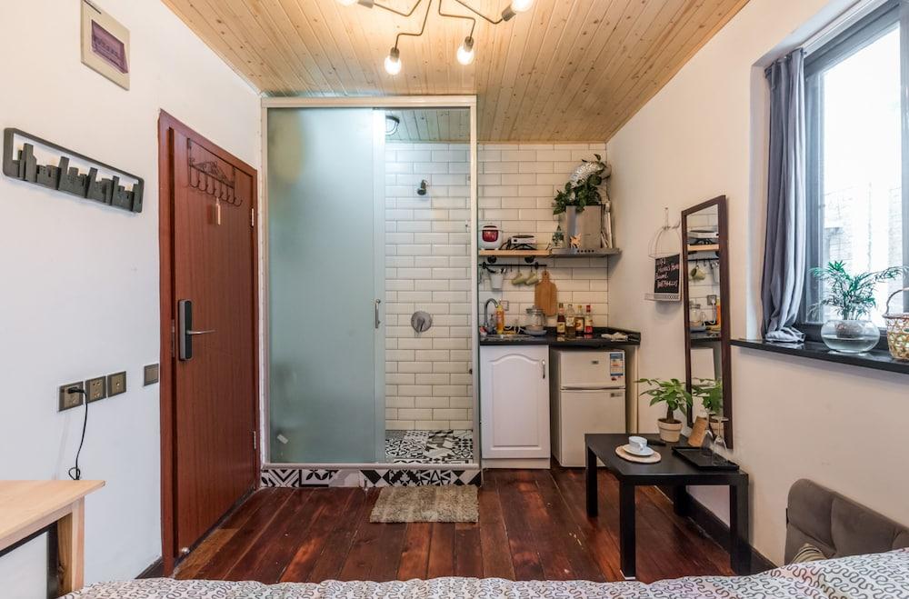 Cozy Apartment Best Location 6133