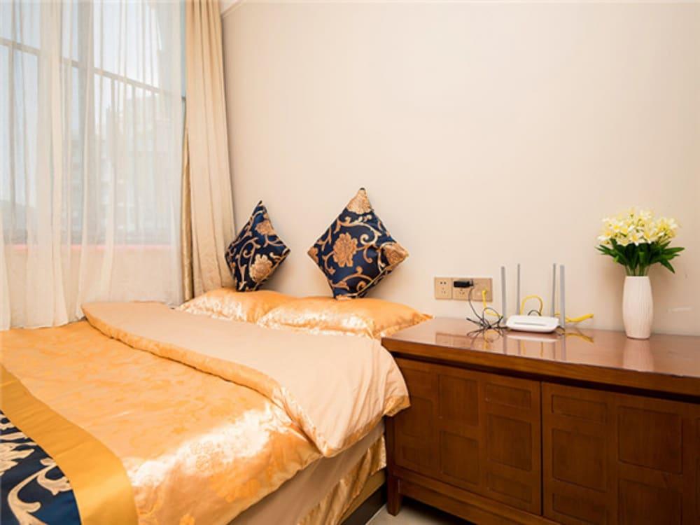 Sanya Linglong Lulushun Hotel