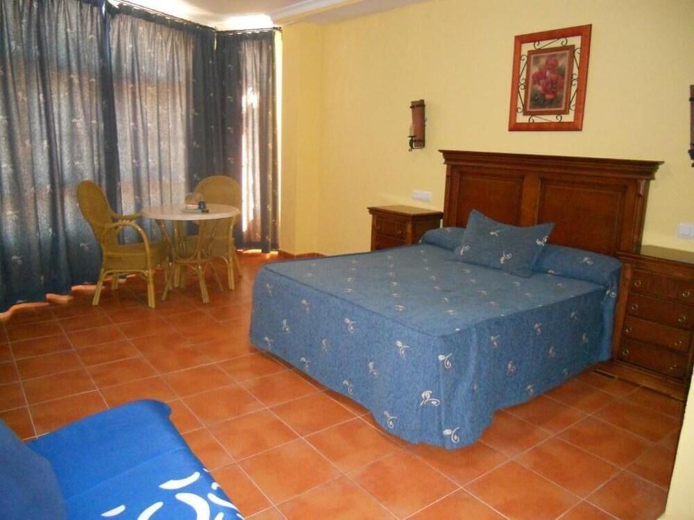 Estudios la Atarraya