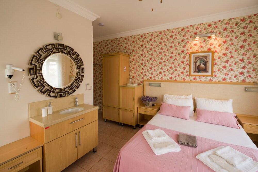 Cunda Altay Butik Hotel