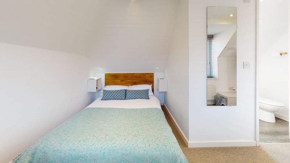 Beautiful Coach House