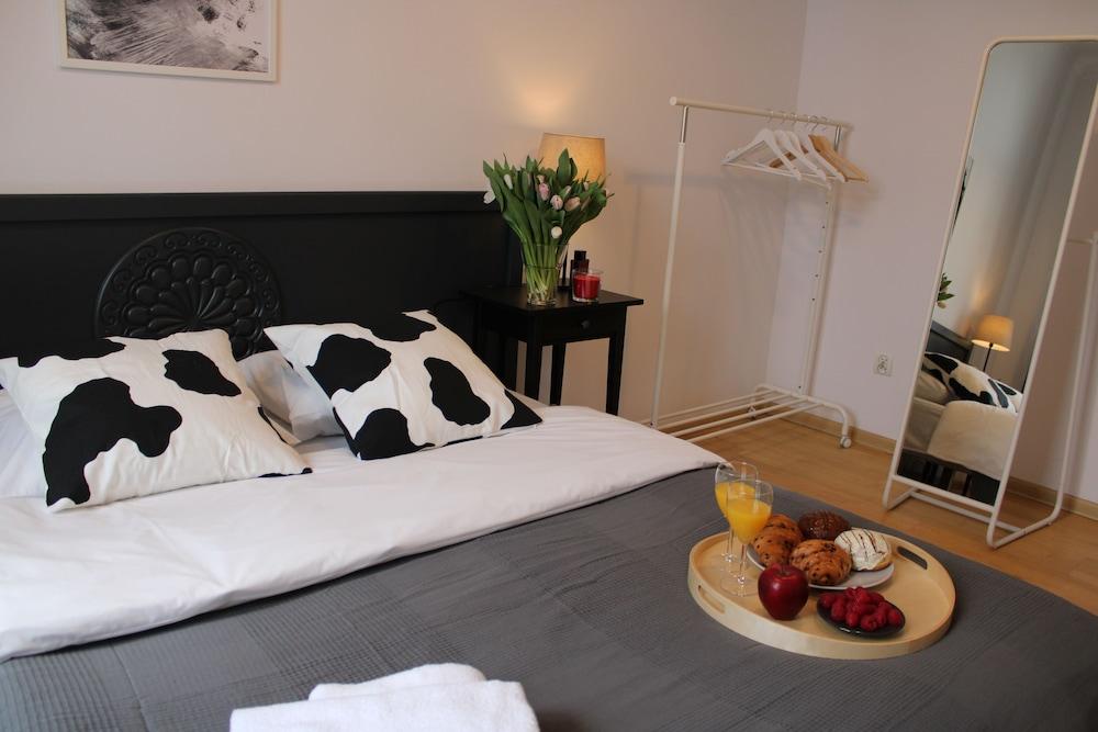 Plac Dominikanski by HASHTAG