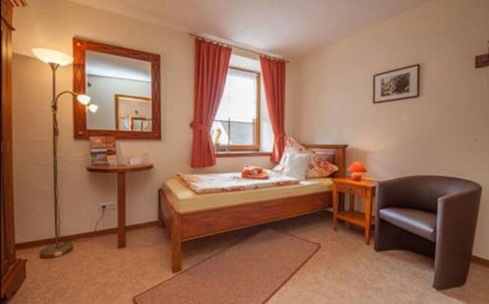 Am Eifelsteig Spa & Wellness Hotel