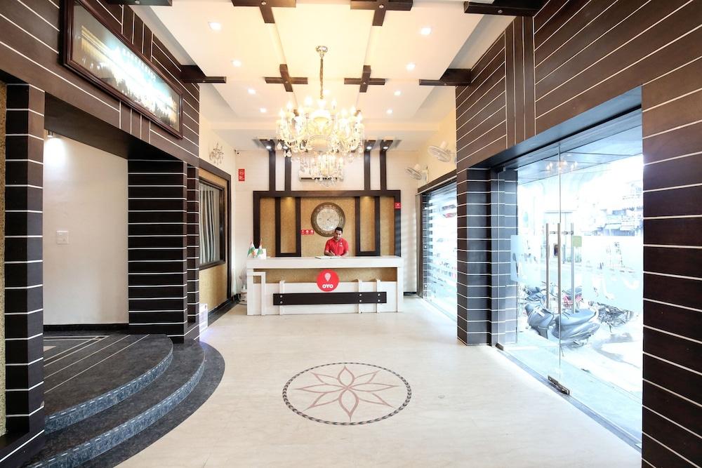 Capital O 9235 Hotel Nayyar