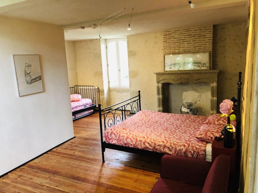 Chambres d'Hôtes Rouge Bordeaux