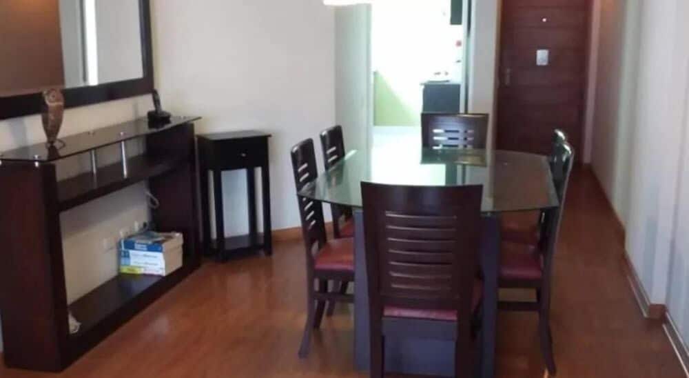 TRAVELSUITES PERU - Porta