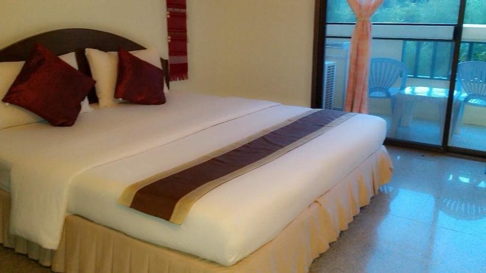 Aow Noi Sea View Resort