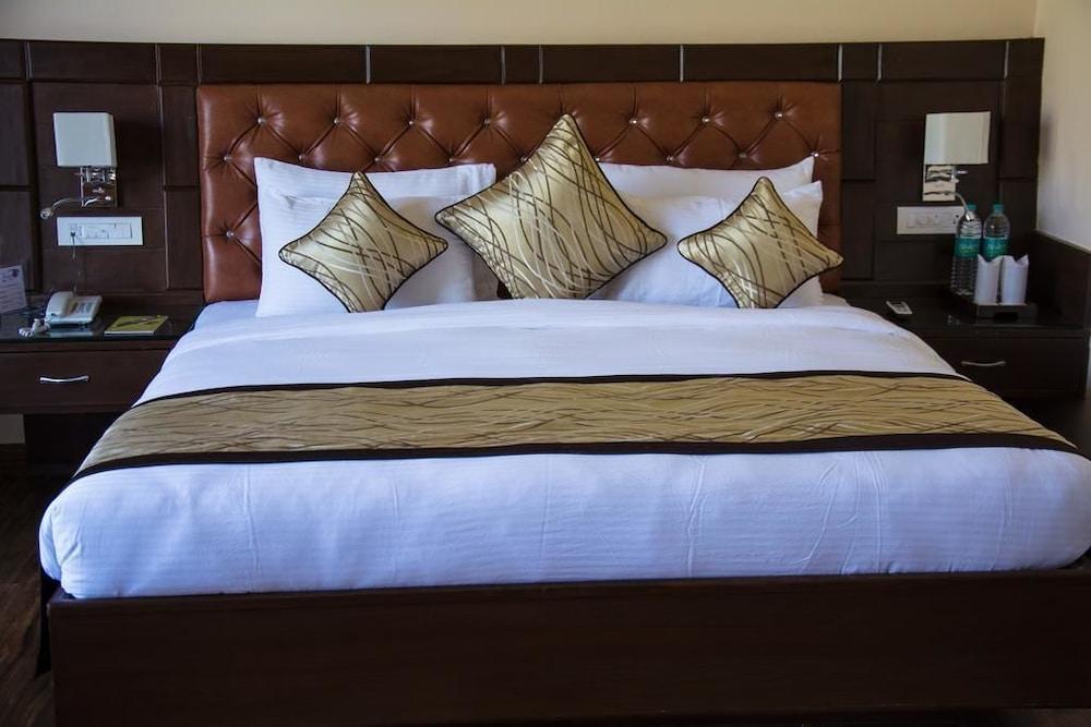 Corbett The Baagh Spa & Resort