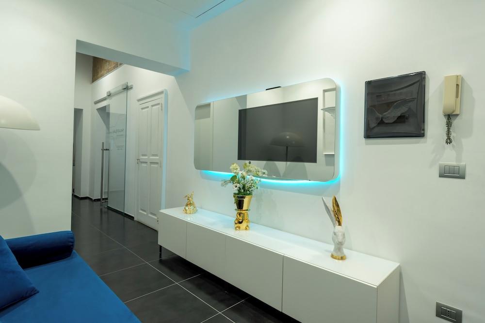 B&B Skyhouse Chiatamone