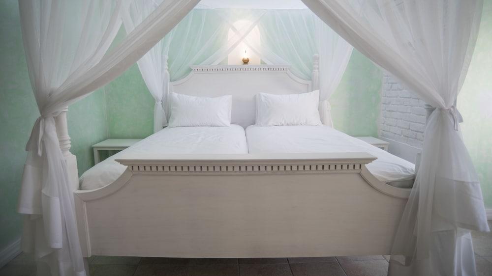 Villa Maji Bed & Breakfast