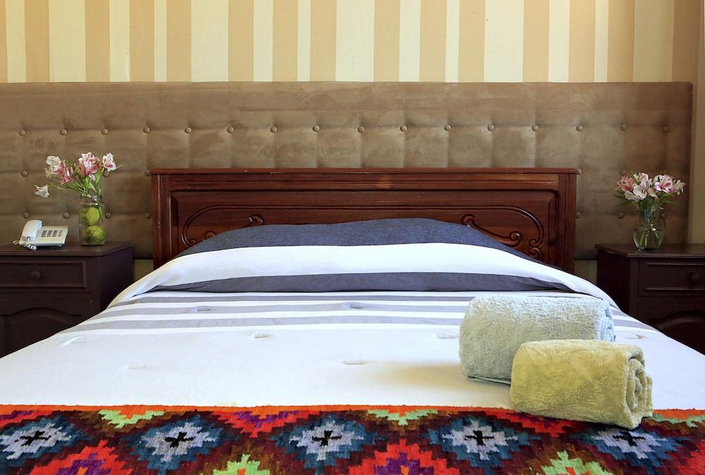 Macondo de Pizza Pazza Hotel RestoBar