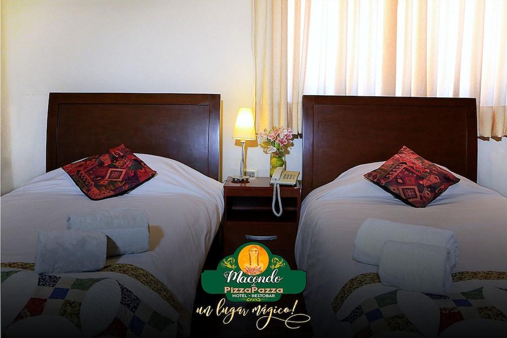 Macondo de Pizza Pazza Hotel RestoBar