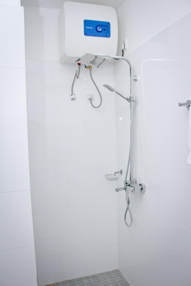 LOTUS Luxury Apartment