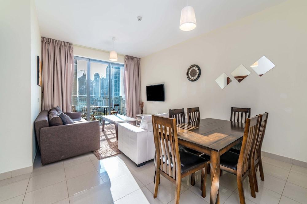 Yanjoon Holiday Homes - Standpoint Tower