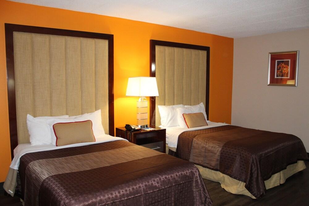 Rodeway Inn & Suites Stroudsburg - Poconos