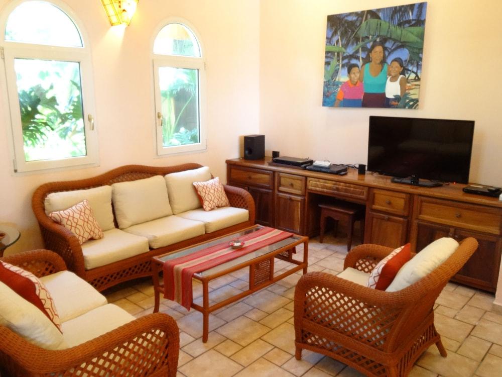 Casa Rana by Las Palmas