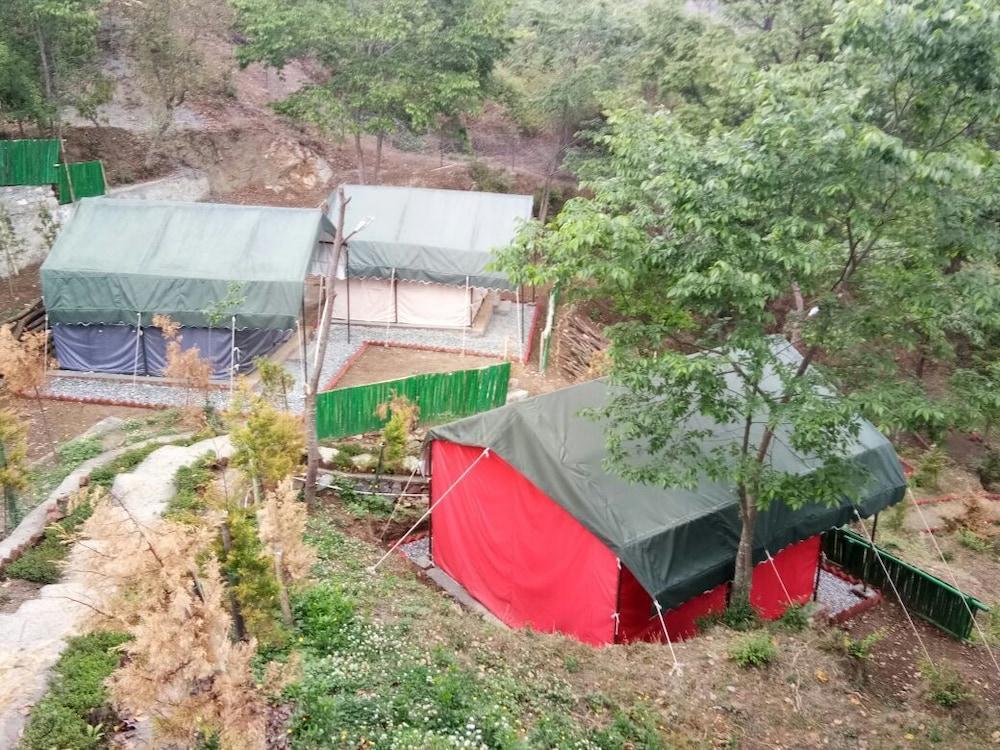 Camp Lagoon and Cottage