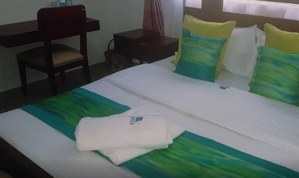 Sheevy's Bed N Breakfast