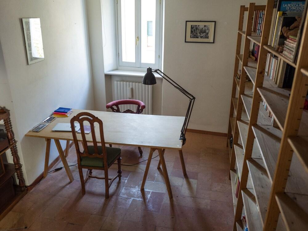 La Casa Sul Sasso In Town Accomodations