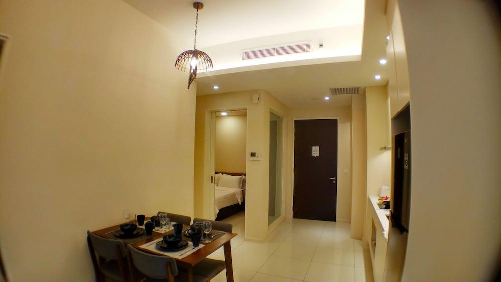 Roomy at Bukit Bintang