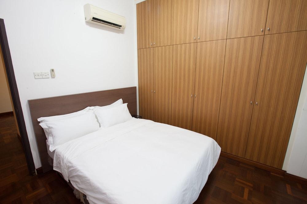 Natol Homestay - Sydney Batu Kawa MJC New Townships