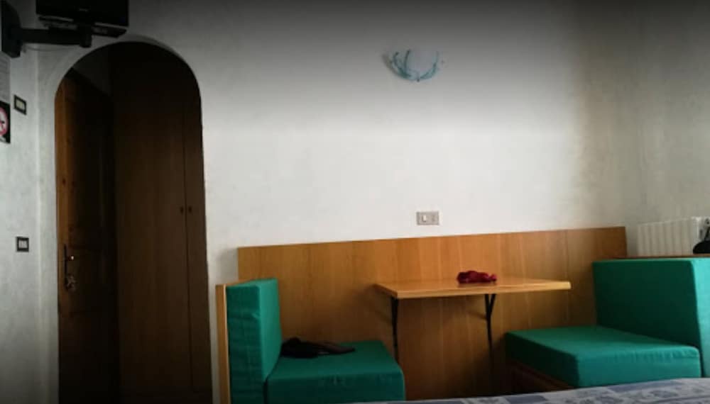 Camping Hotel La Pineta