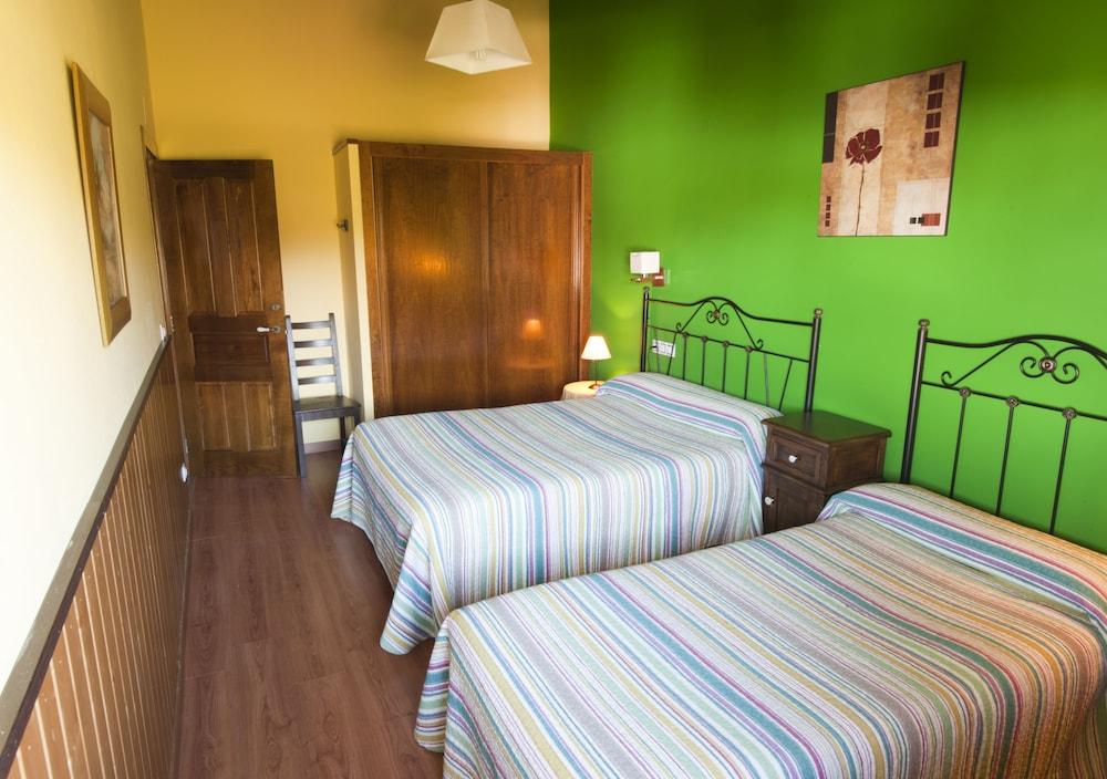 Apartamentos Rurales Villa de Saín