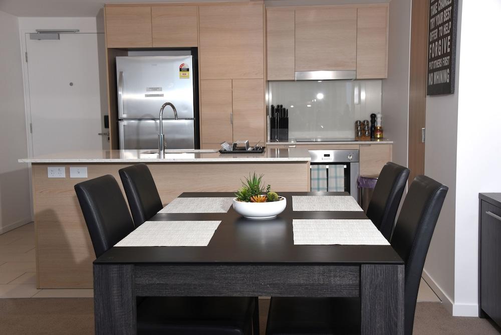 Pelicanstay in Broadbeach