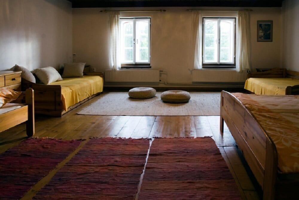 Růžová chalupa u Šimánků