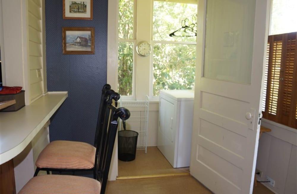 The Hideaway Natchez