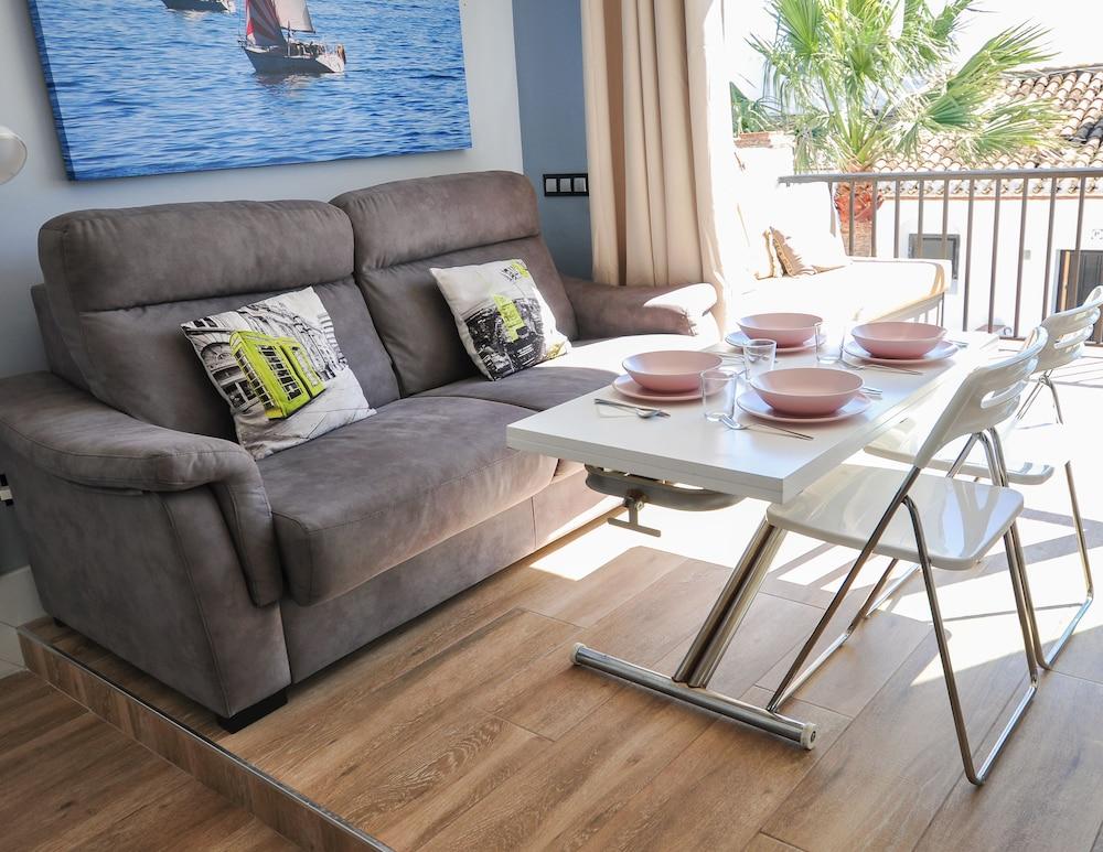 Sitito Doña Lola con Aparcamiento