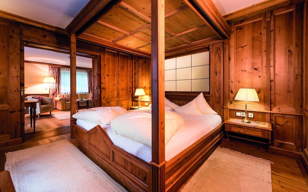 Wellnesshotel ...liebes Rot-Flüh