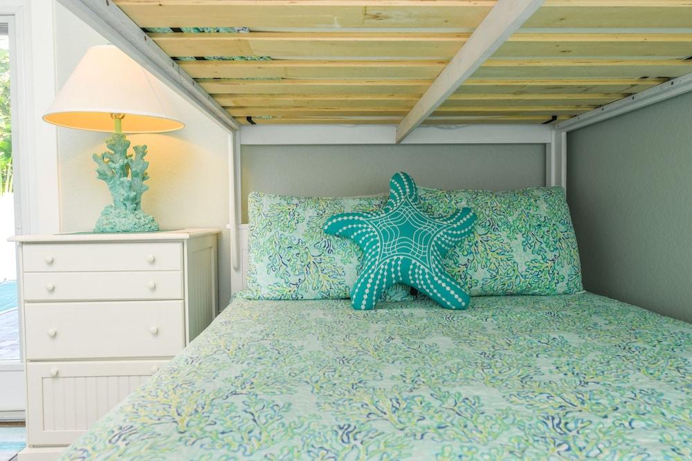 Beach Retreat by SKLRP