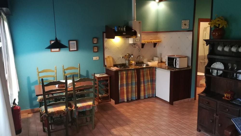 Apartamento Turísticos El Cueto