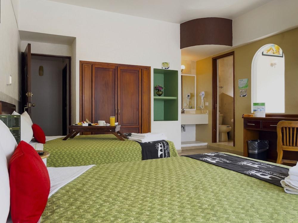 Hotel Puente Nacional & Spa