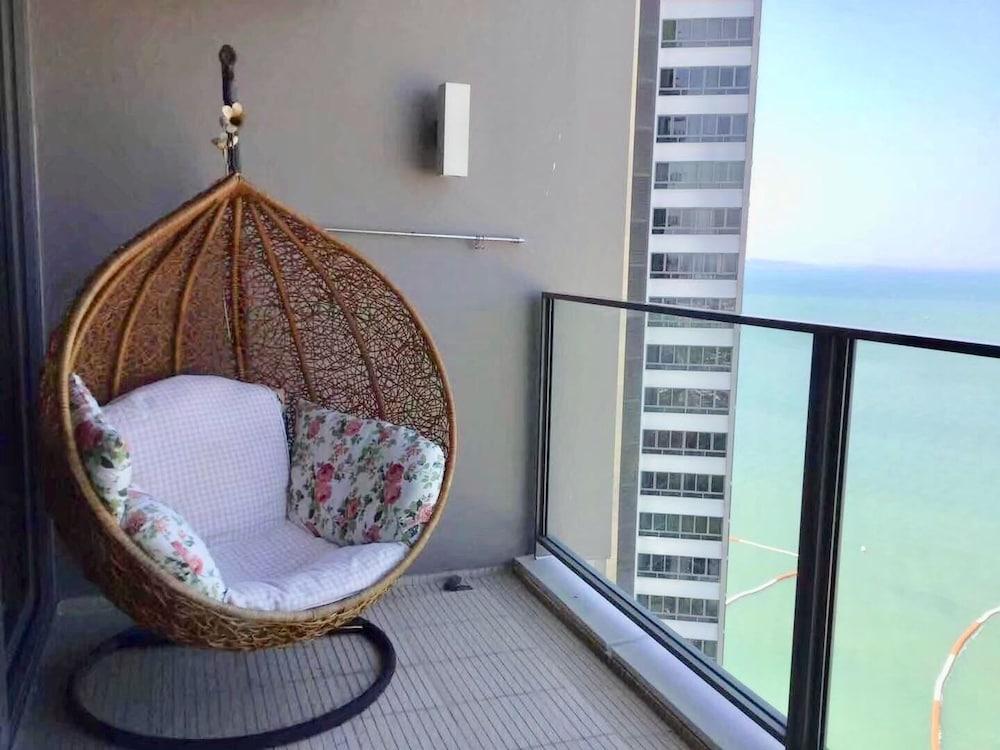 NorthPoint Pattaya with Sea View
