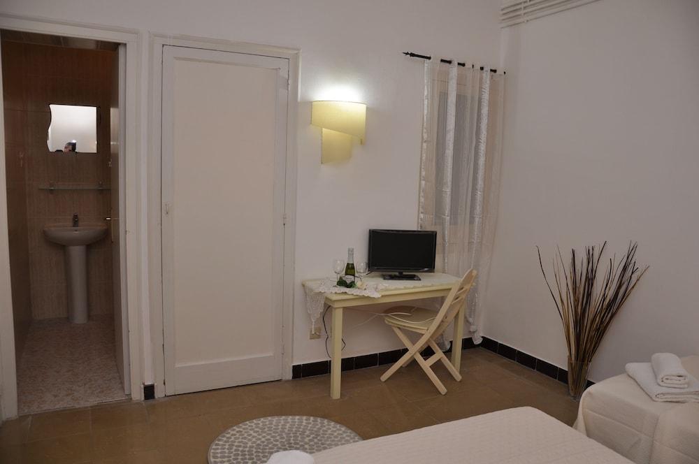 Wellamar Hotel & Apartments