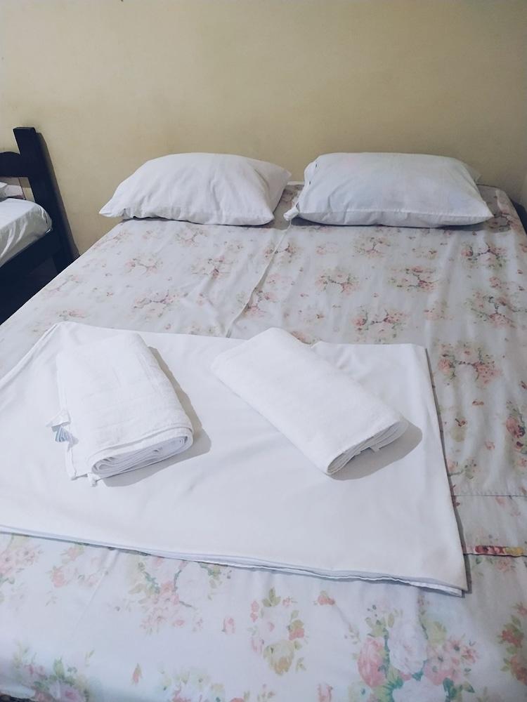 Pousada Familiar 25 De Março