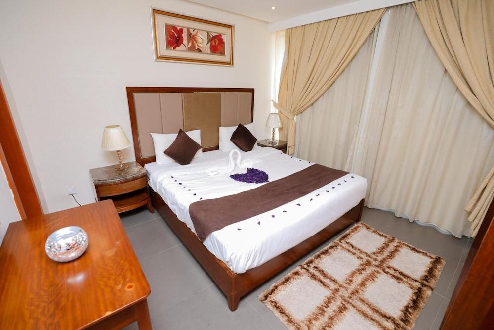 Magic suite Abu Halifa