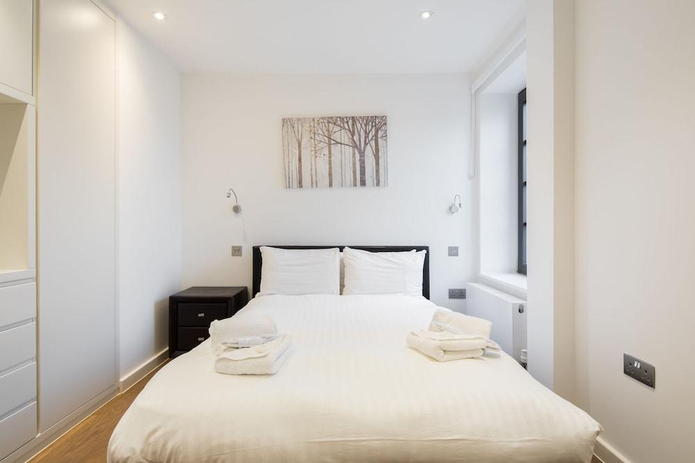 Omega Place by Servprop