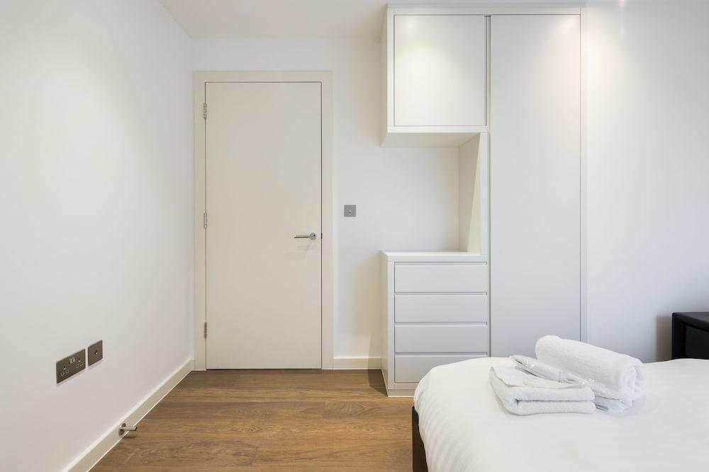 Omega Place by Servprop