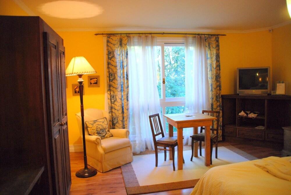 Varanda das Bromélias Boutique Hotel