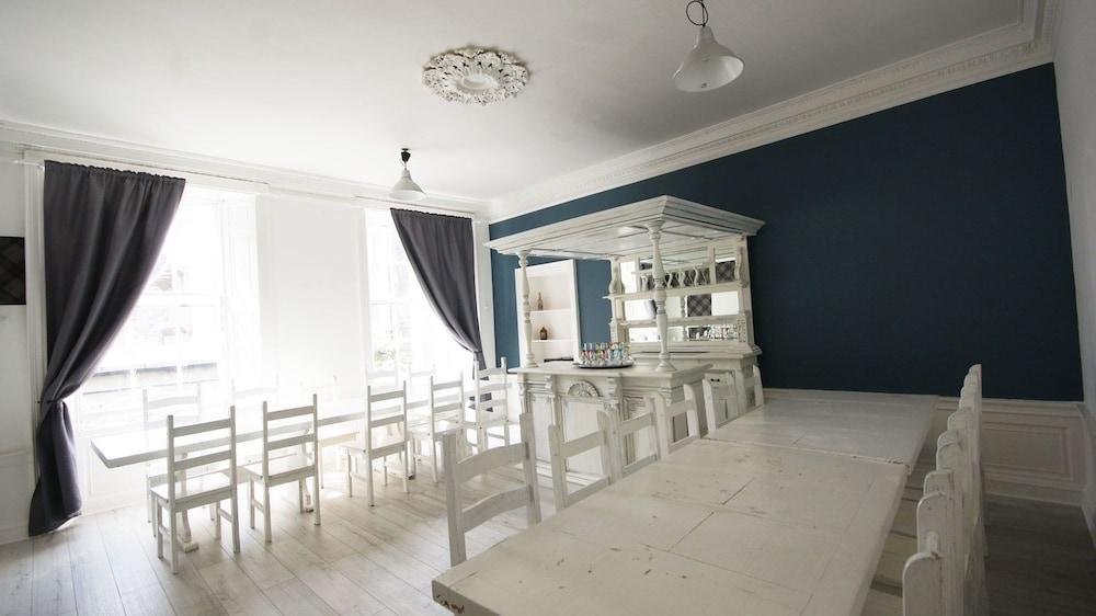 Princes Street Edinburgh 2nd Floor