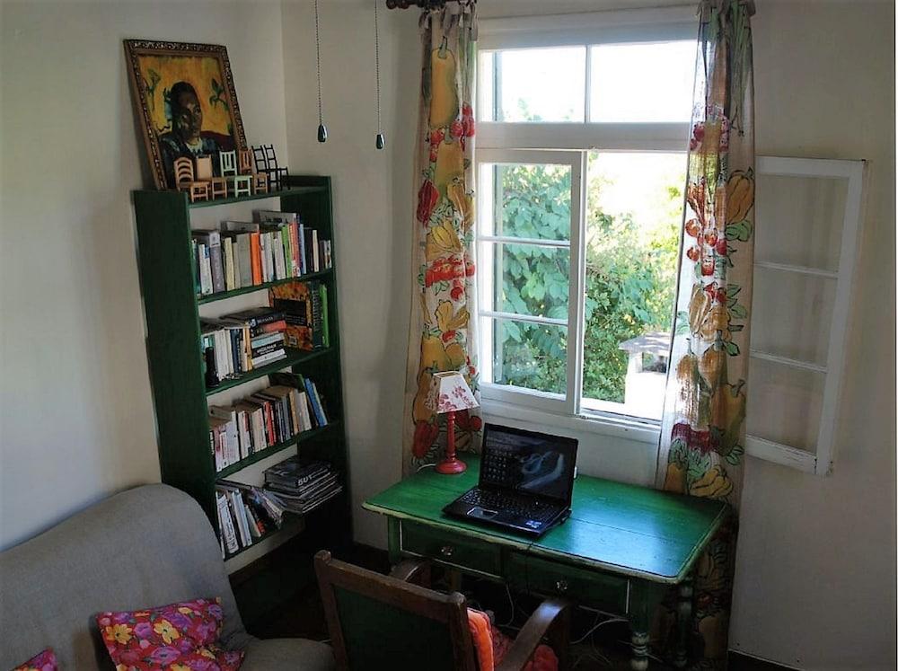 Old Post Office House - ETC Madeira