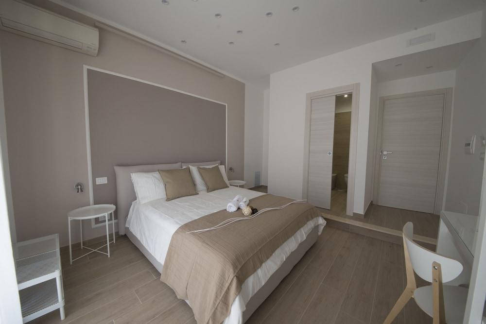 B&B Chérie - Centro di Salerno