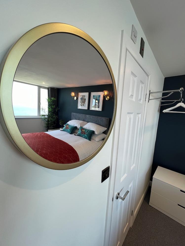 Marlborough Sea View Holiday Apartments