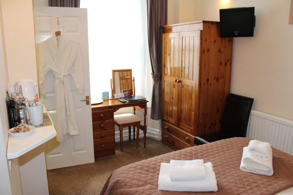 Eden Green Guest House