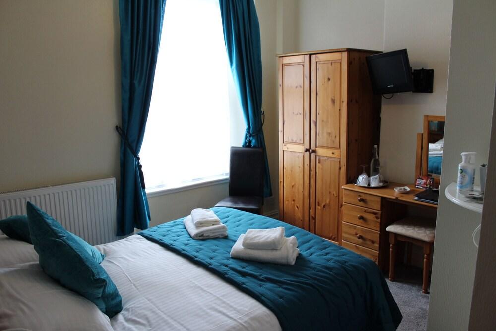 Eden Green Guest House